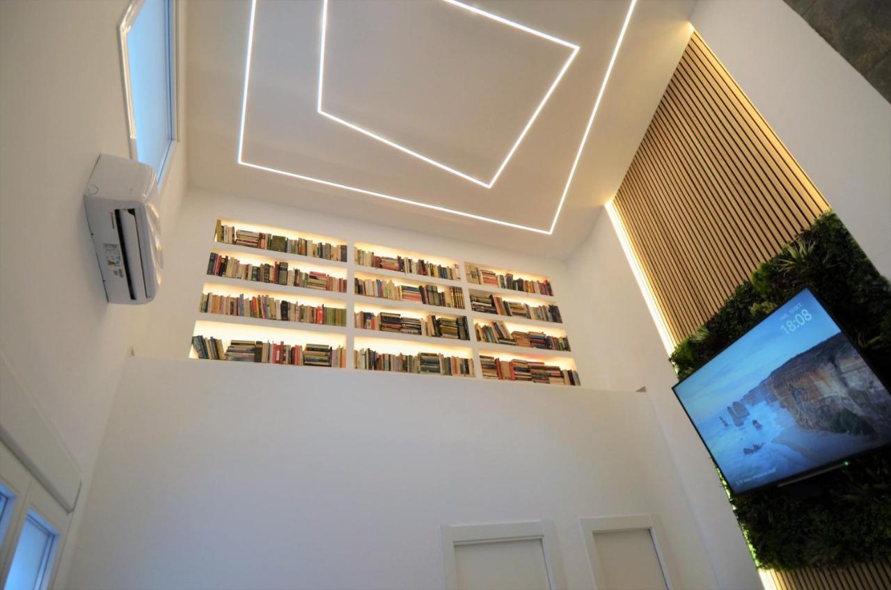 Biblioteca De Lujo En El Centro Historico De Malaga公寓 外观 照片